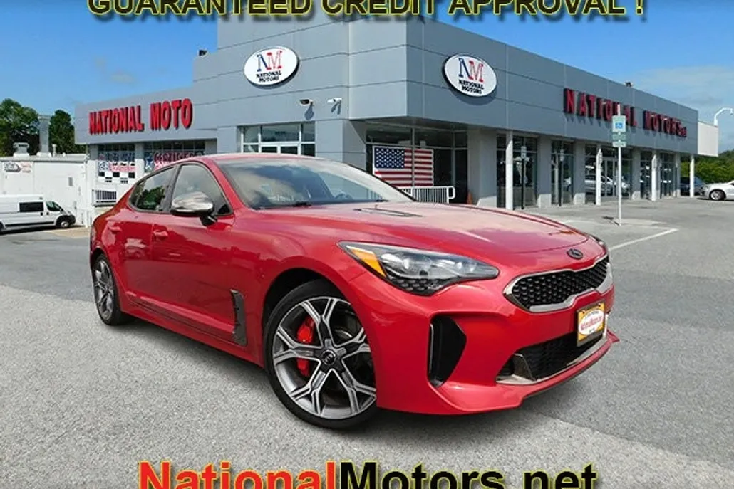 2019 Kia Stinger GT photo 1