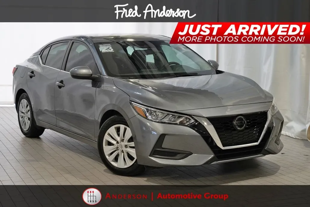 2023 Nissan Sentra S photo 1