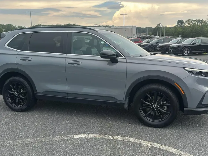 2025 Honda CR-V Hybrid Sport-L photo 1