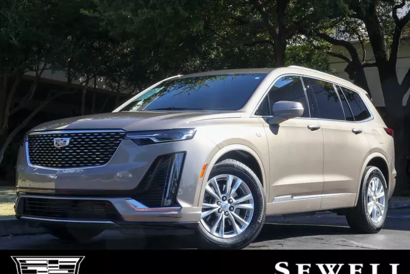 2023 Cadillac XT6 Luxury photo 1