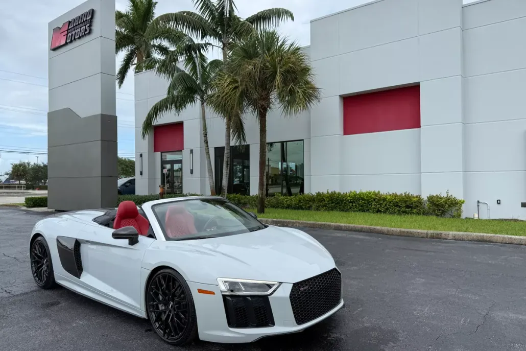 2018 Audi R8 V10 Plus Spyder Quattro S tronic photo 1