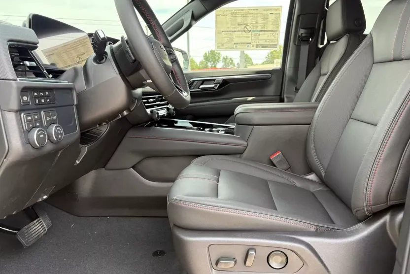2026 Chevrolet Tahoe RST photo 1