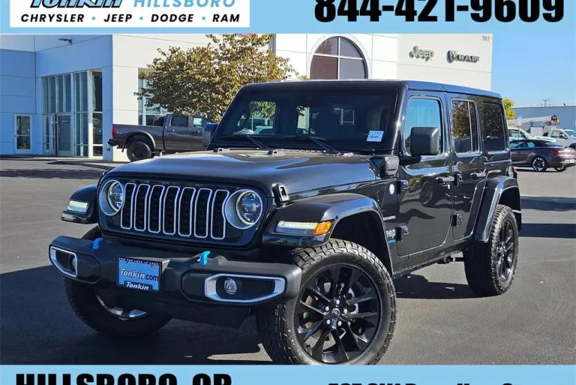 2024 Jeep Wrangler Sahara 4xe photo 1