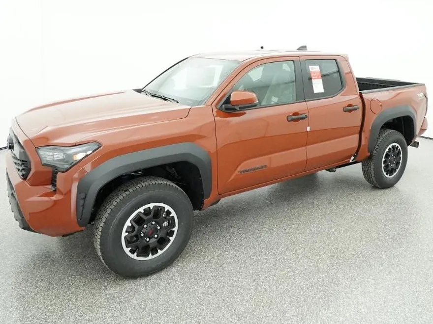 2025 Toyota Tacoma TRD Off-Road 4x4 Double Cab photo 1