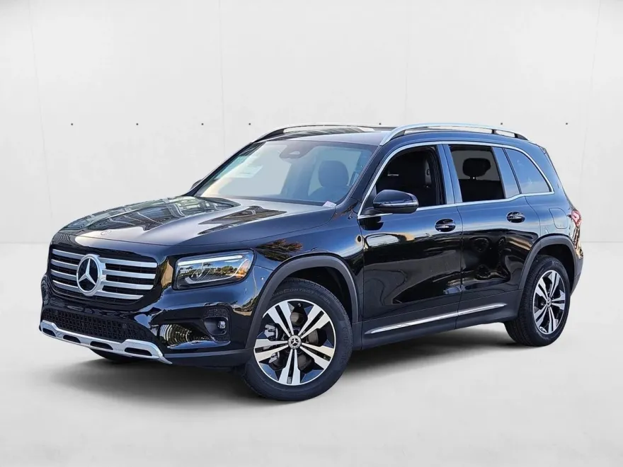 2025 Mercedes Benz GLB 250 photo 1