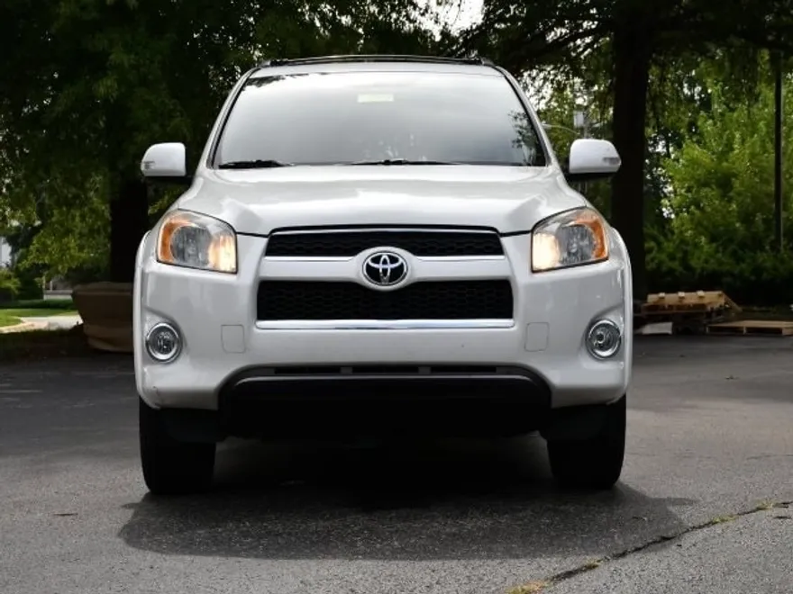 2010 Toyota RAV4 Limited photo 1