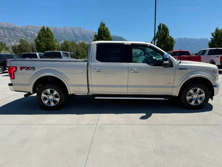 2017 Ford F-150 Lariat photo 1