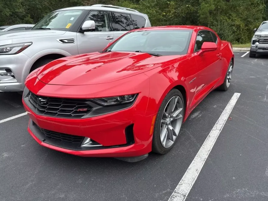 2021 Chevrolet Camaro 3LT photo 1