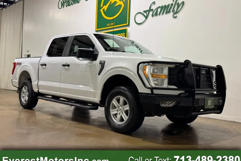 2022 Ford F-150 XL photo 1