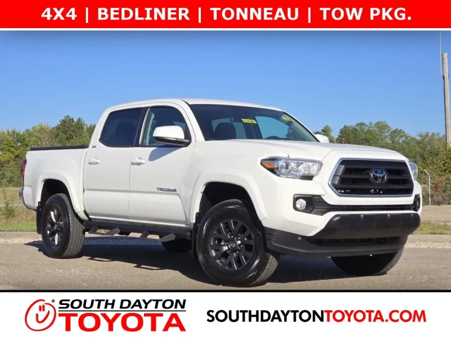 2023 Toyota Tacoma SR5 photo 1
