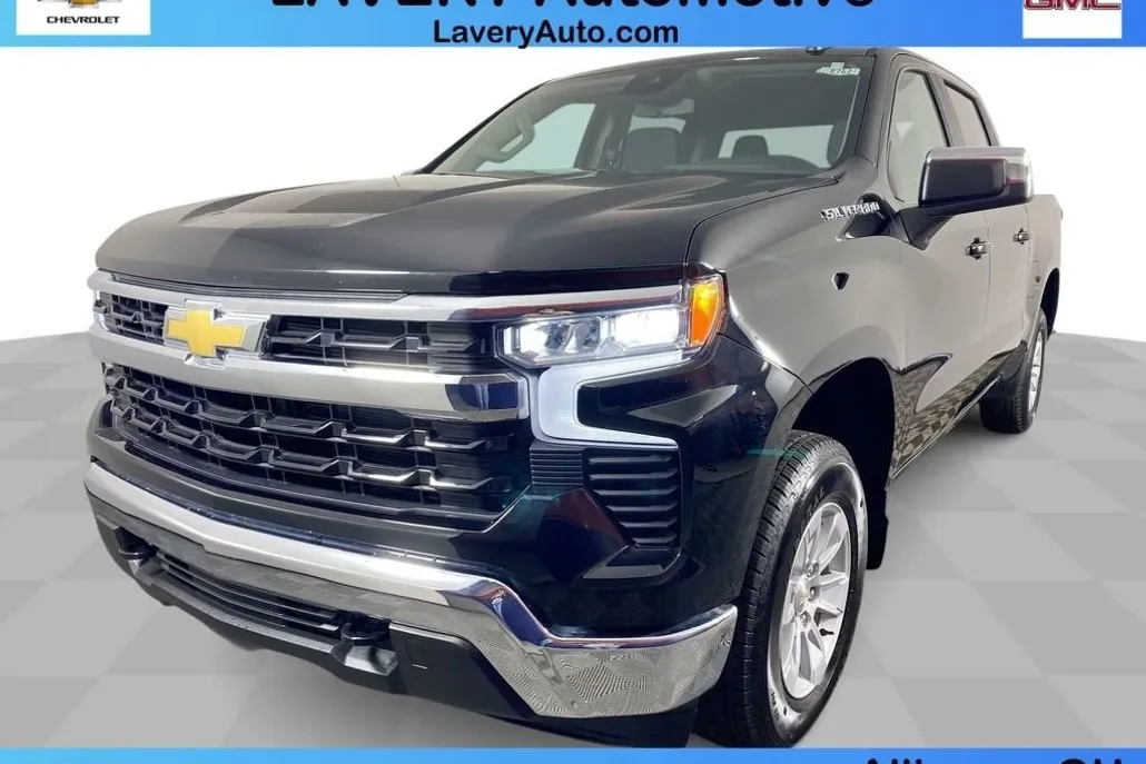 2025 Chevrolet Silverado 1500 LT photo 1