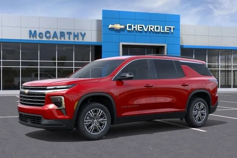 2025 Chevrolet Traverse 2LT photo 1