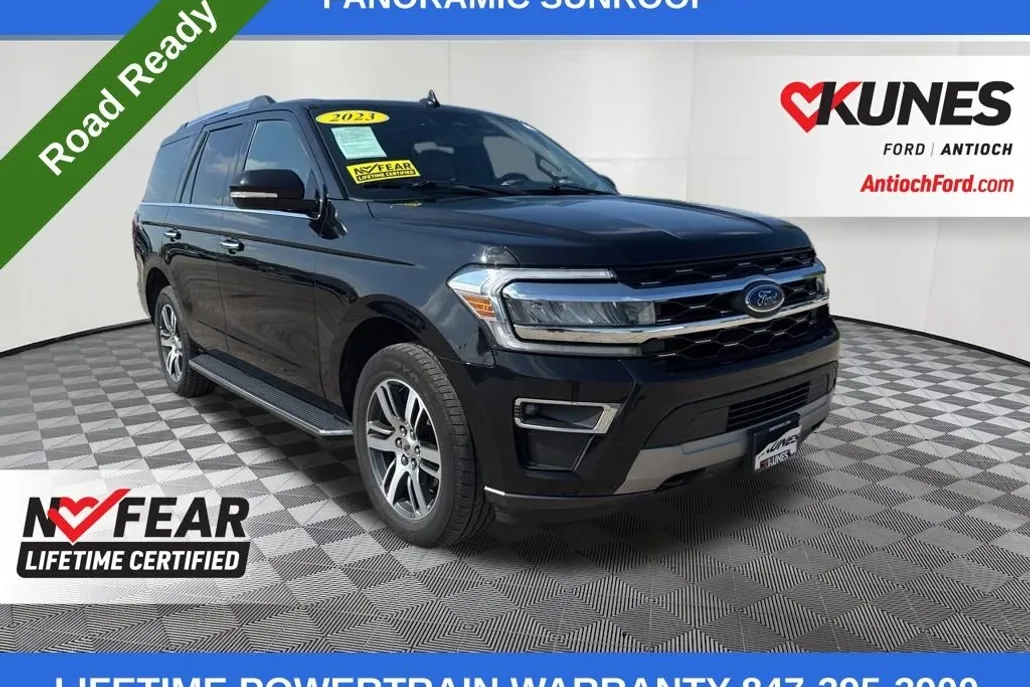 2023 Ford Expedition Limited photo 1