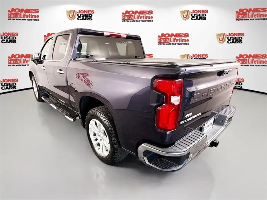 2023 Chevrolet Silverado 1500 LTZ photo 1