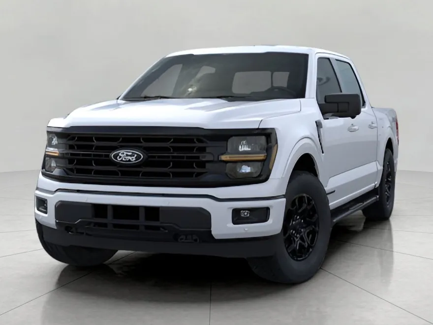 2025 Ford F-150 XLT photo 2