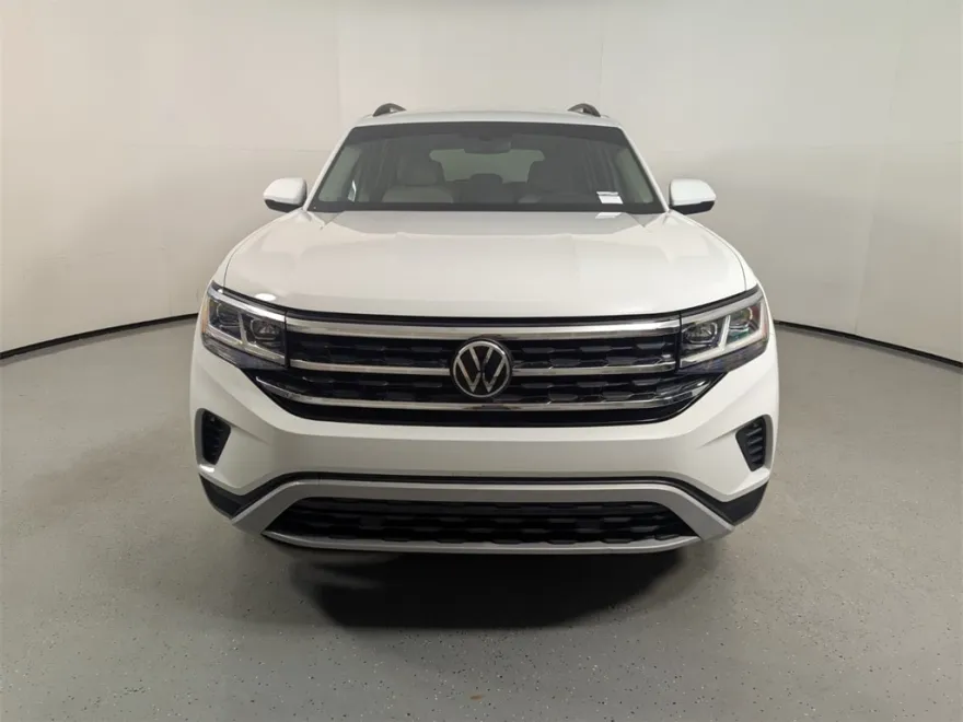 2023 Volkswagen Atlas SE photo 1