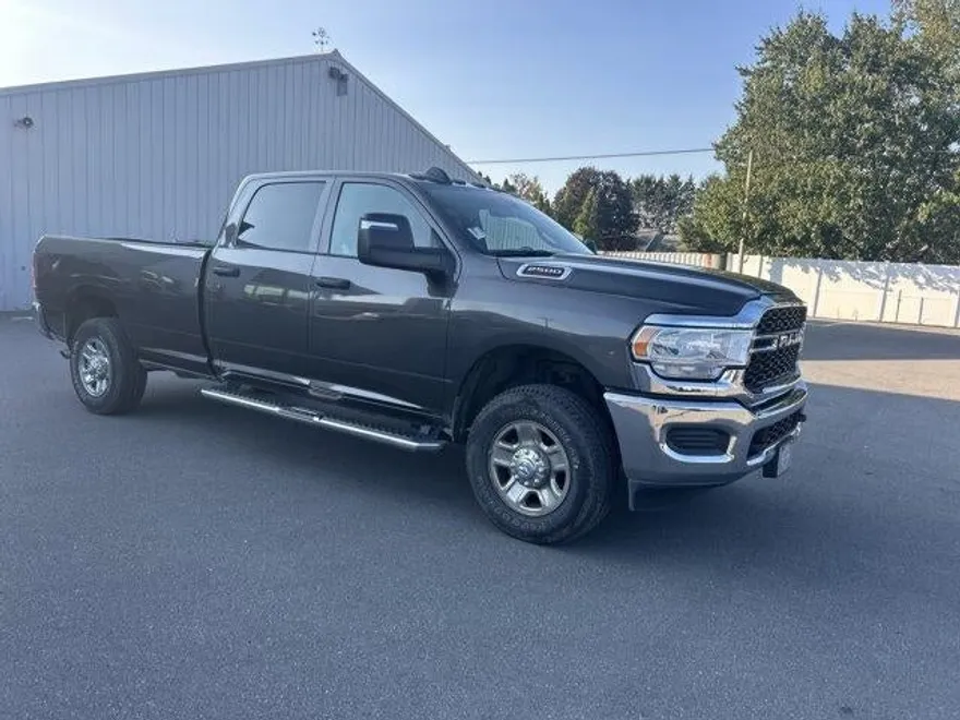 2024 Ram 2500 Tradesman photo 1