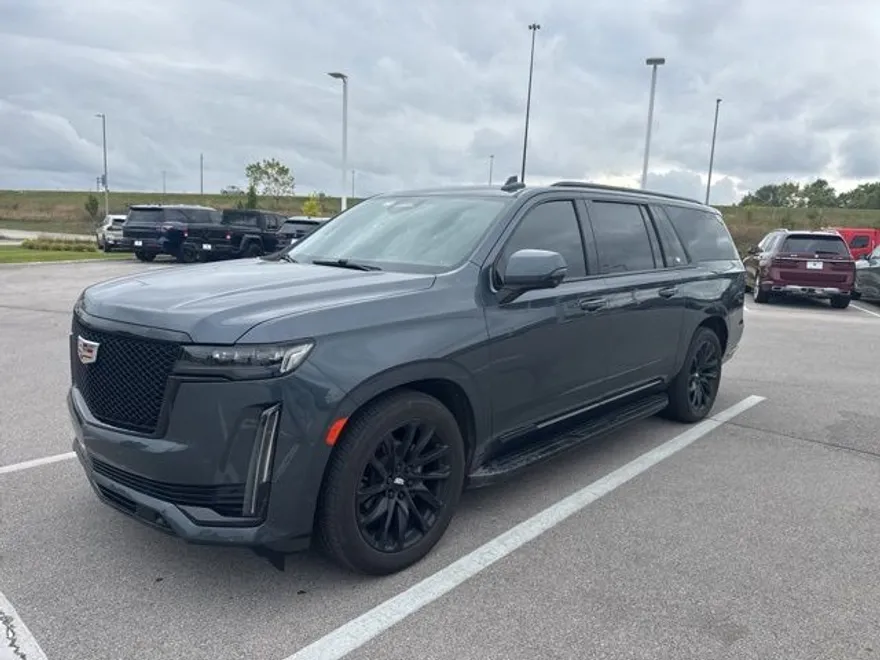 2021 Cadillac Escalade ESV Sport photo 1