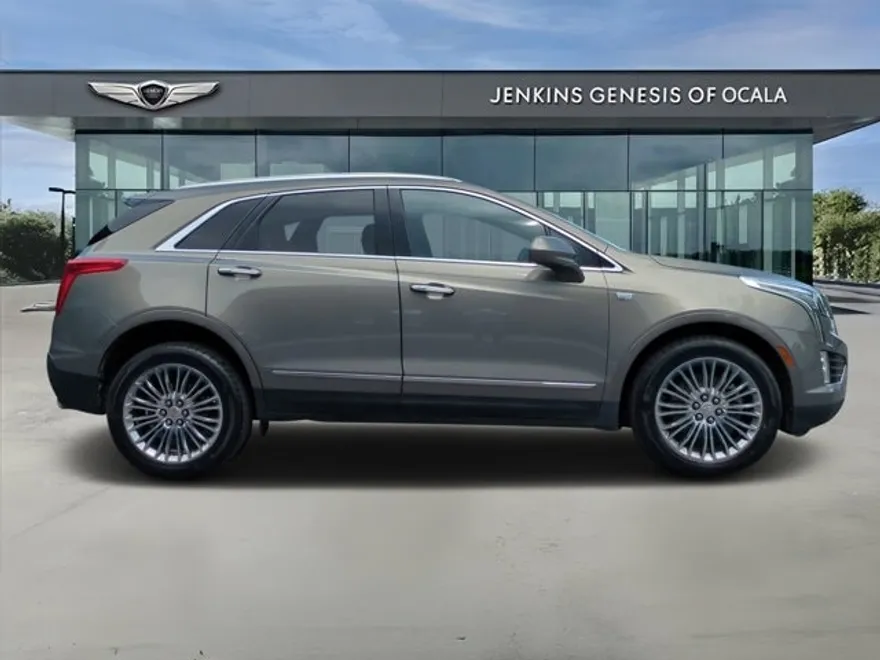 2019 Cadillac XT5 Premium Luxury photo 1