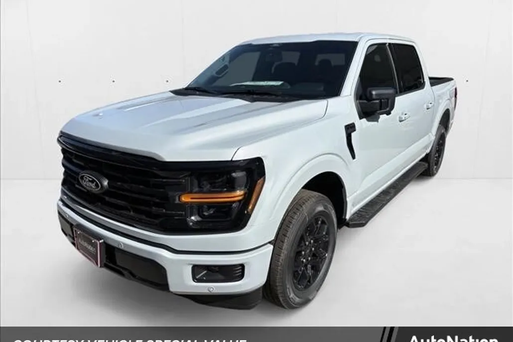 2025 Ford F-150 XLT photo 1