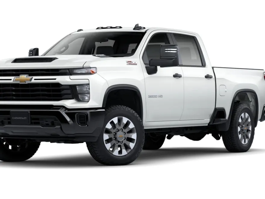 2025 Chevrolet Silverado 2500HD Custom photo 1