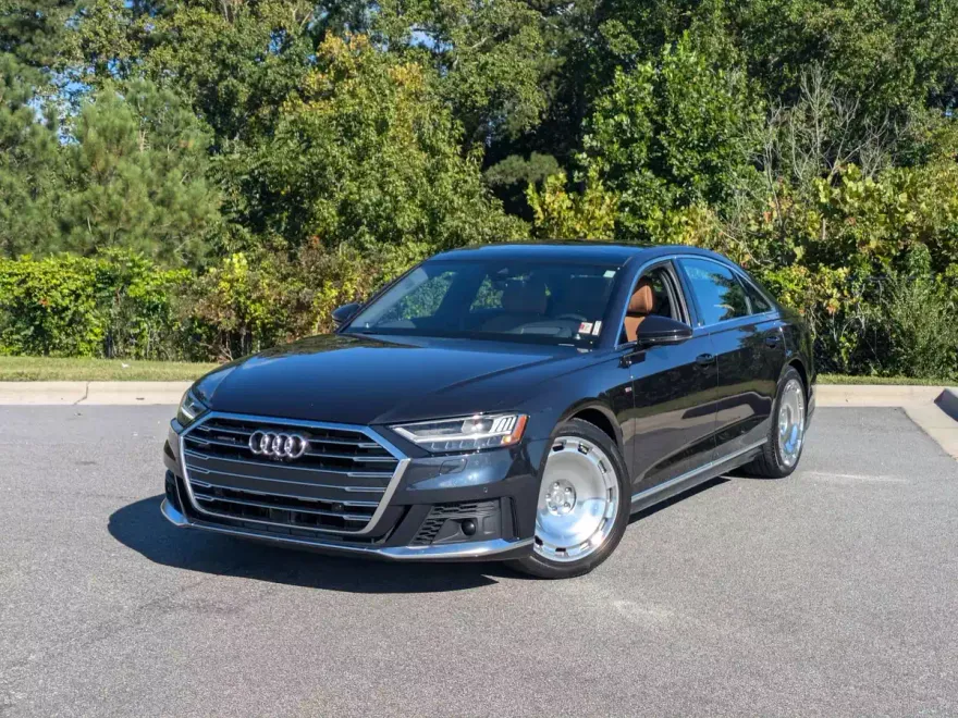 2021 Audi A8 4.0 Quattro L photo 1