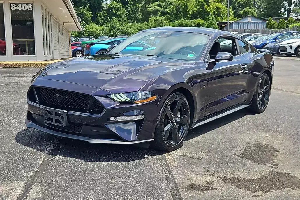 2022 Ford Mustang GT photo 1