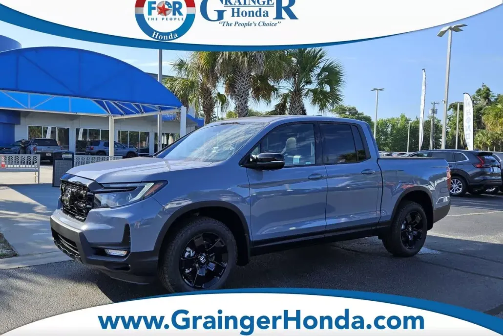 2025 Honda Ridgeline Black Edition photo 1