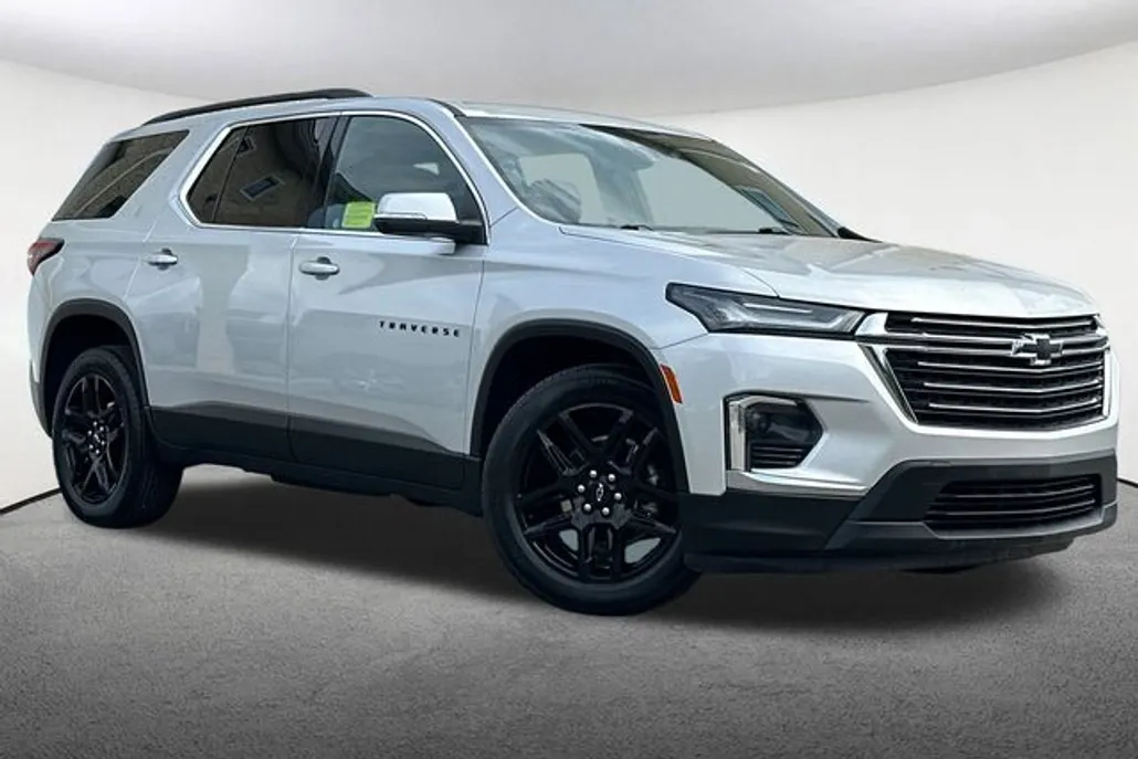 2022 Chevrolet Traverse Cloth 1LT photo 1