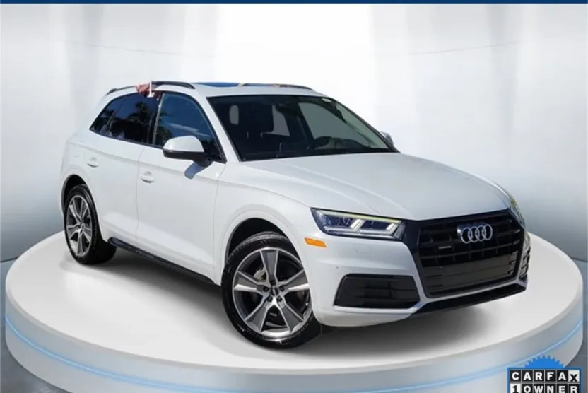 2019 Audi Q5 2.0T Premium Plus photo 1