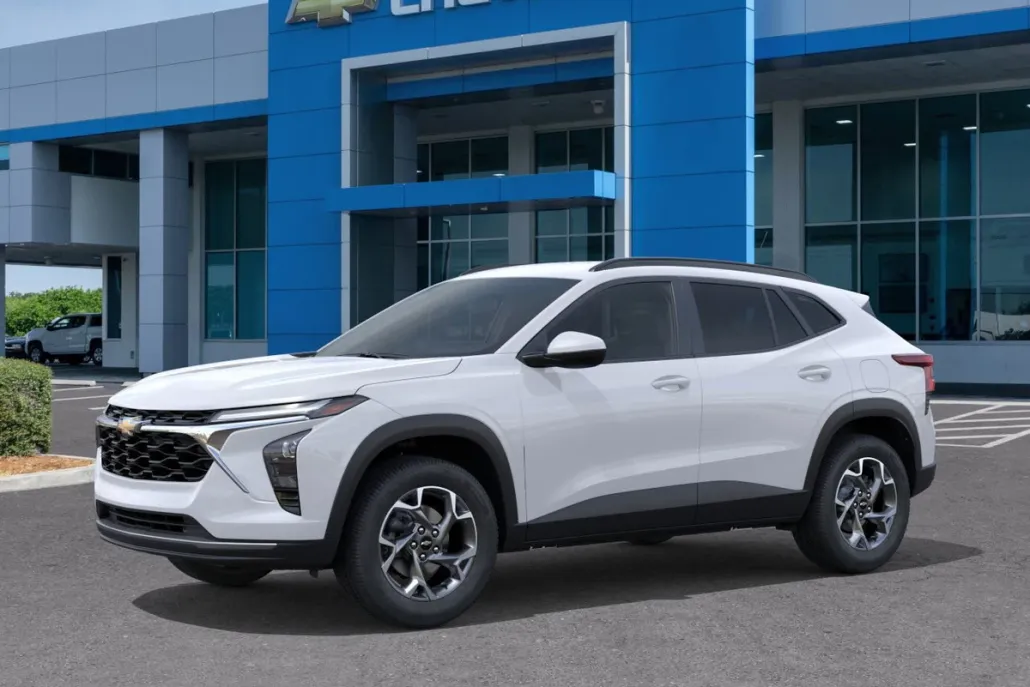 2025 Chevrolet Trax photo 1