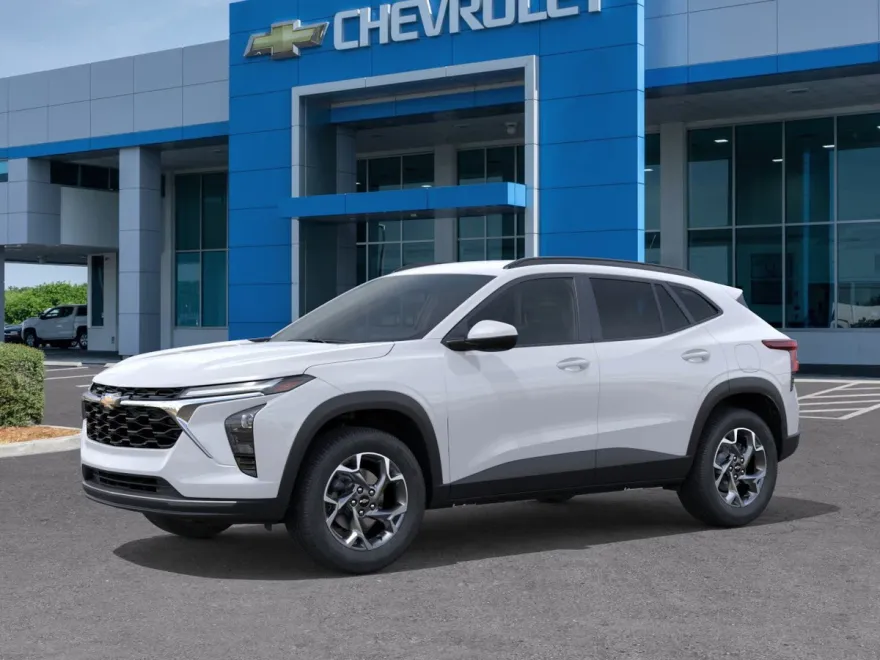 2025 Chevrolet Trax photo 1