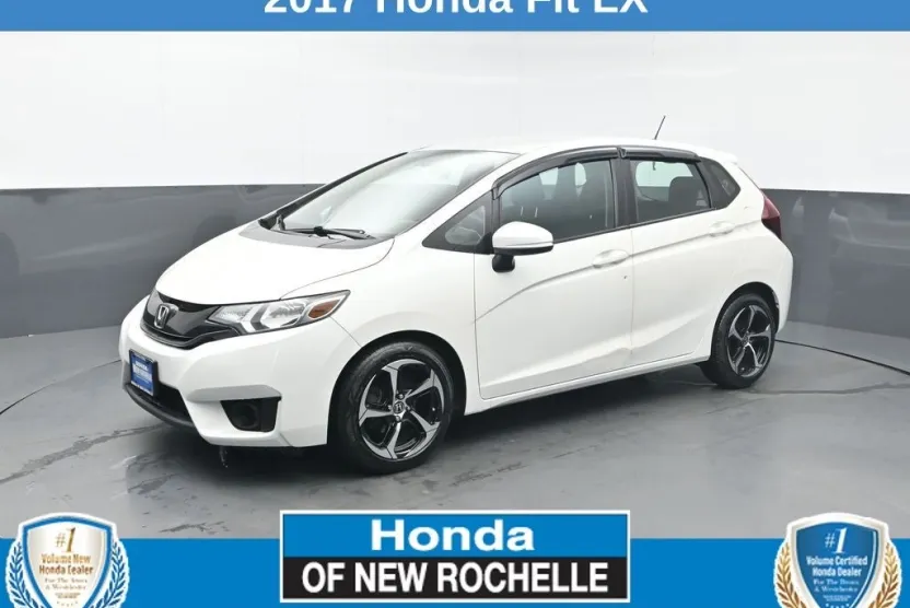 2017 Honda Fit LX photo 1
