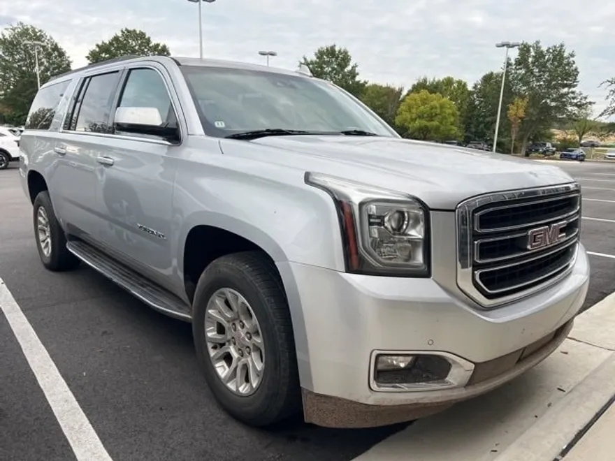 2019 Gmc Yukon XL SLT photo 1