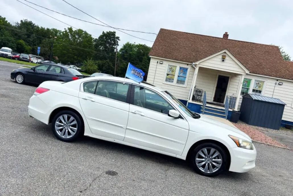 2011 Honda Accord EX-L photo 1