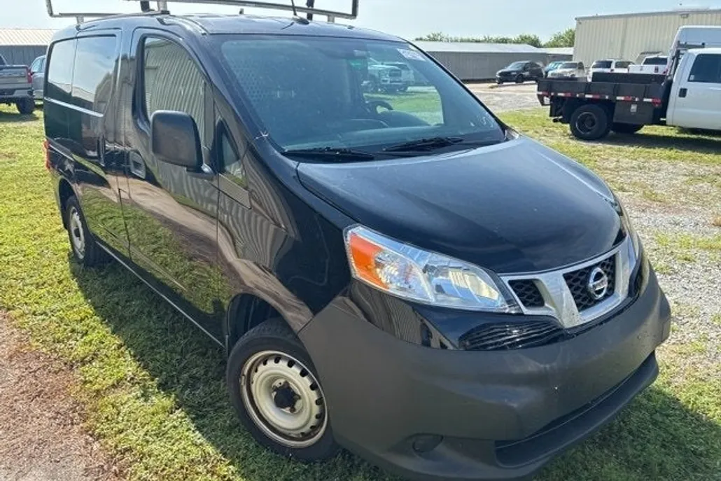 2020 Nissan NV200 S photo 1
