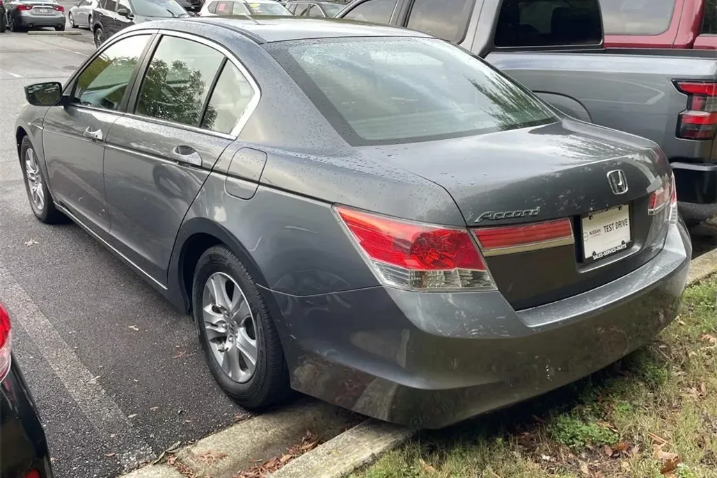 2012 Honda Accord SE photo 1