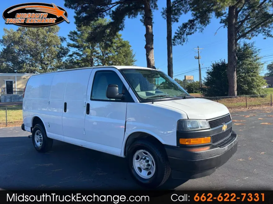 2020 Chevrolet Express Cargo Van photo 1