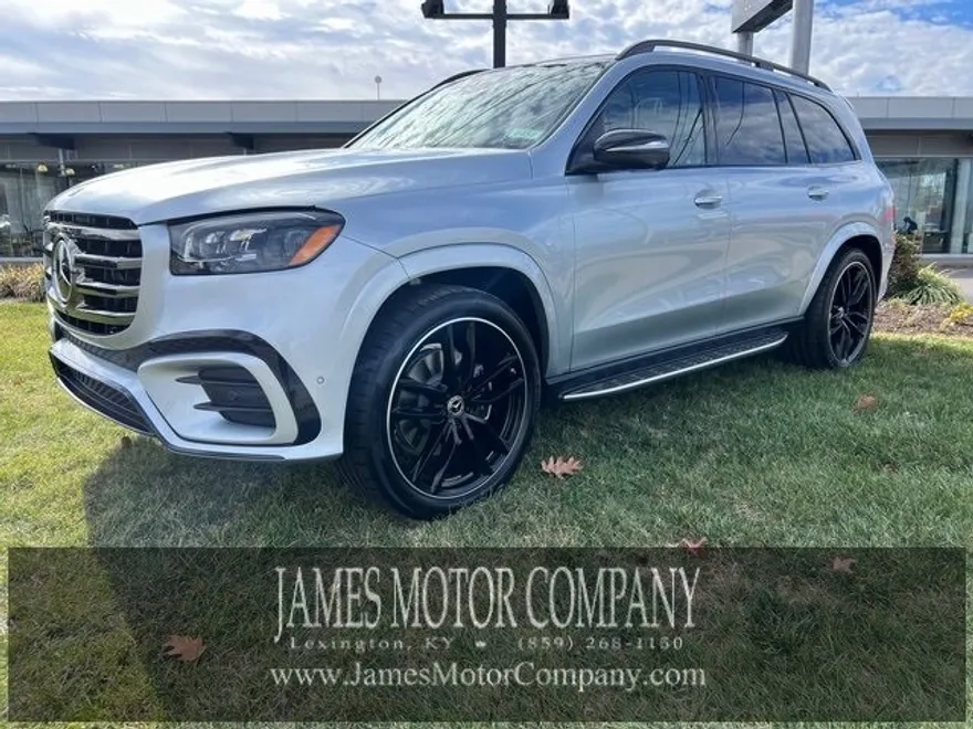 2025 Mercedes Benz GLS 580 4MATIC photo 1