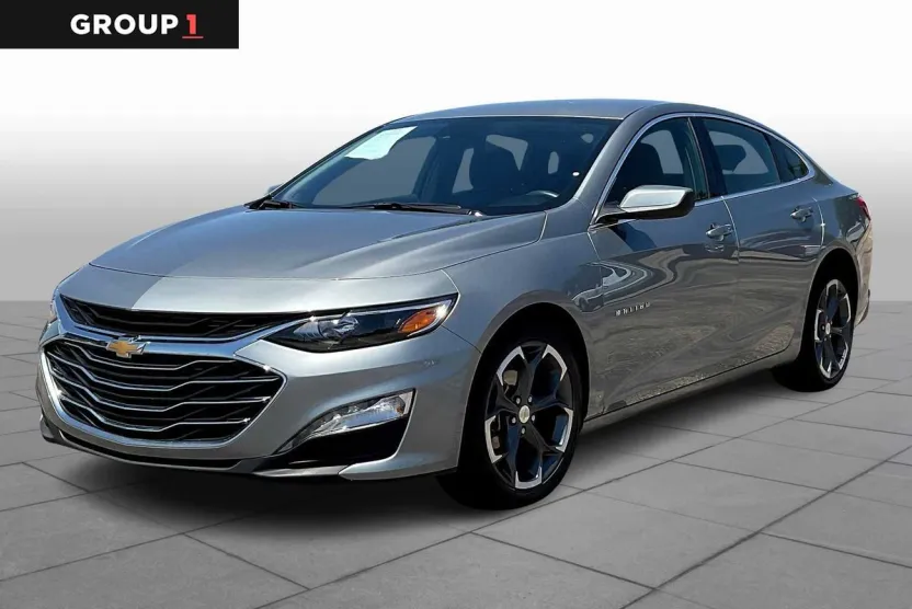 2024 Chevrolet Malibu 1LT photo 1