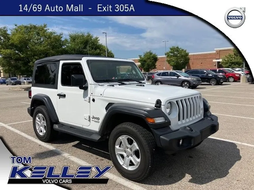 2020 Jeep Wrangler Sport S photo 1