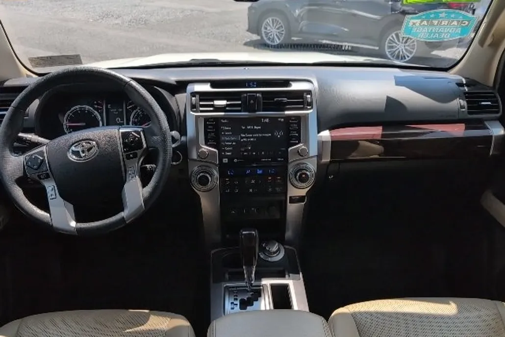 2022 Toyota 4Runner Limited photo 1