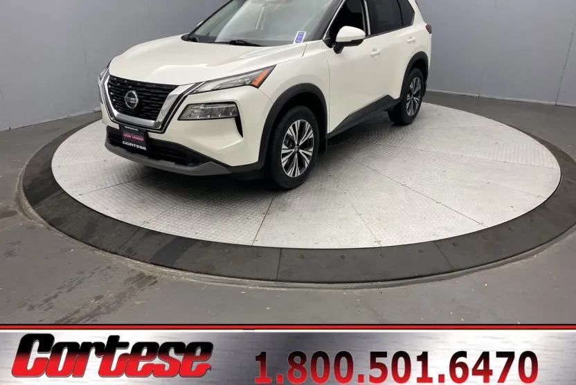 2021 Nissan Rogue SV photo 1