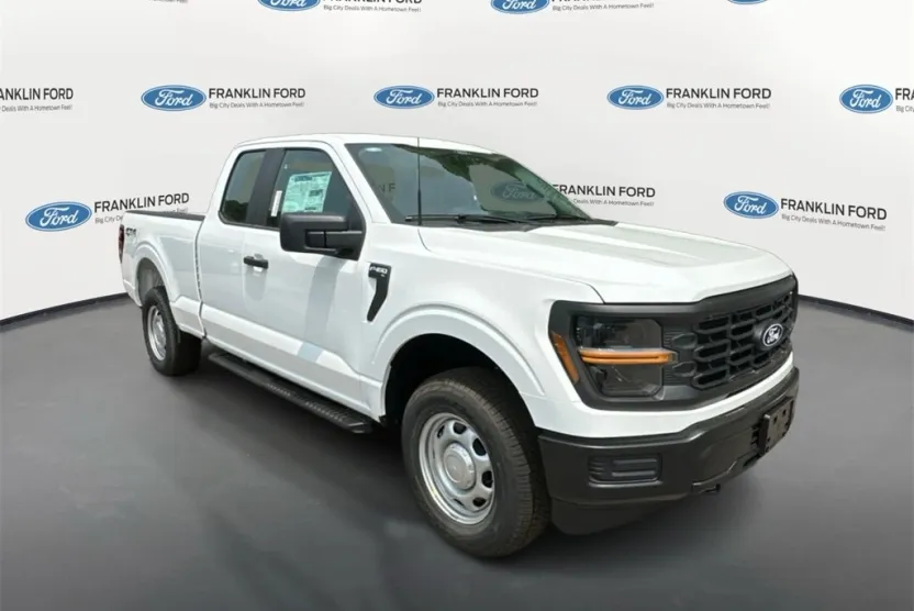 2025 Ford F-150 XL photo 1