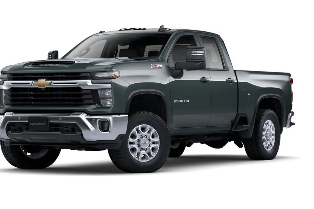2025 Chevrolet Silverado 2500HD LT photo 1