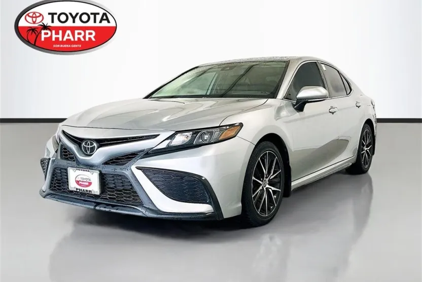 2023 Toyota Camry SE photo 1