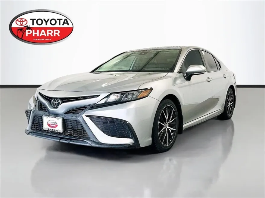 2023 Toyota Camry SE photo 1