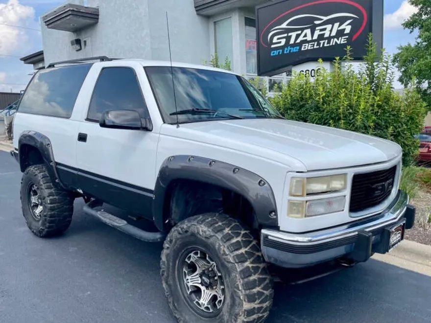 1993 Gmc Yukon photo 1