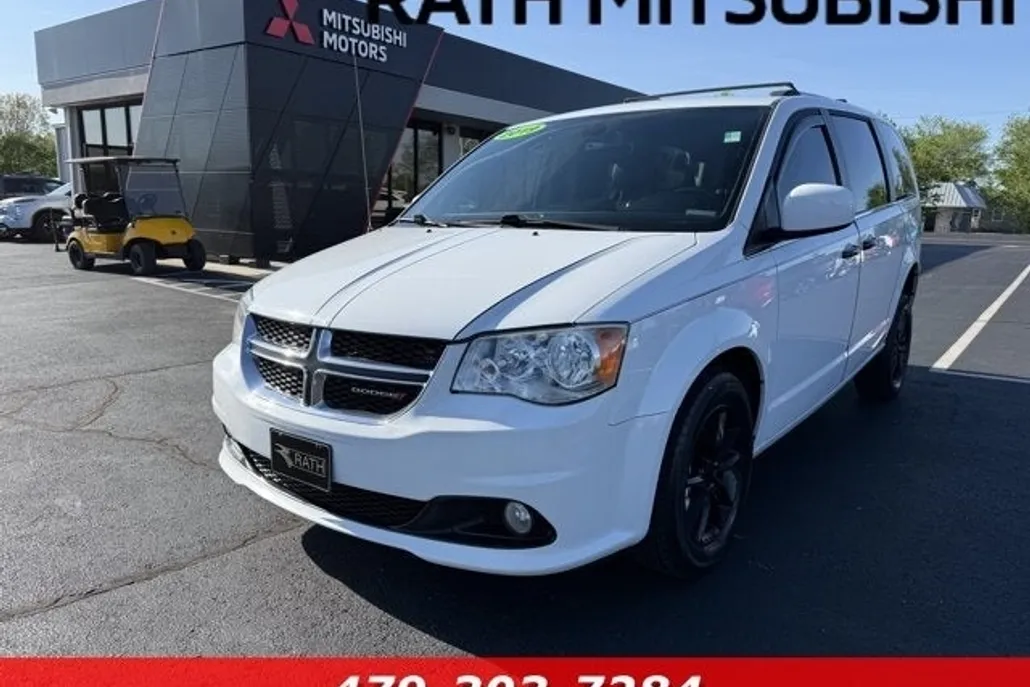 2019 Dodge Grand Caravan SXT photo 1