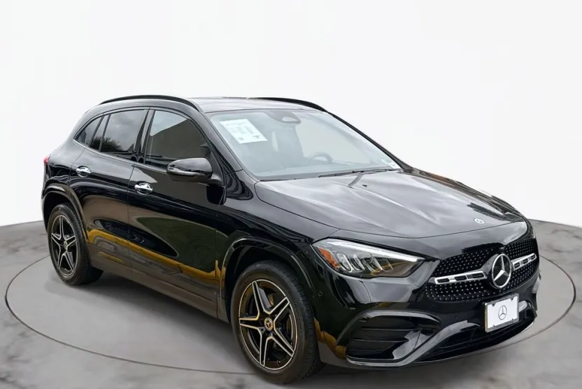 2025 Mercedes Benz GLA 250 4MATIC photo 1